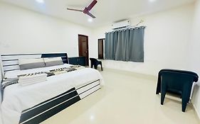 Sketch Family Restaurant & Rooms